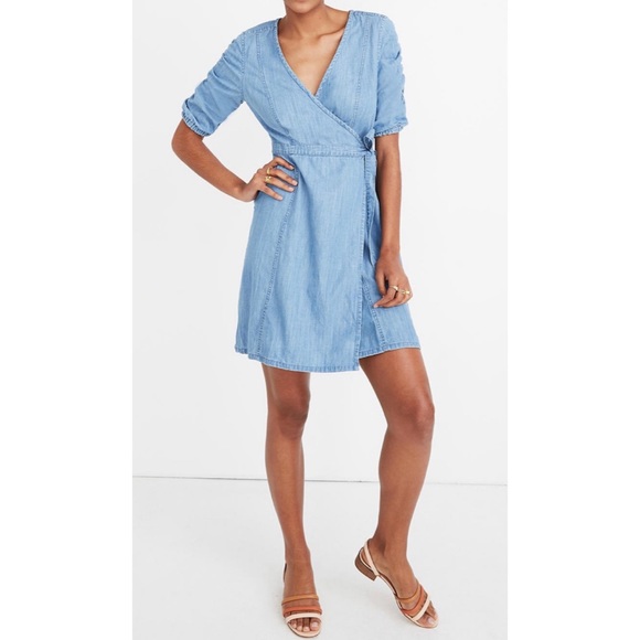 Madewell Dresses & Skirts - Madewell Denim Shirred-Sleeve Wrap Dress